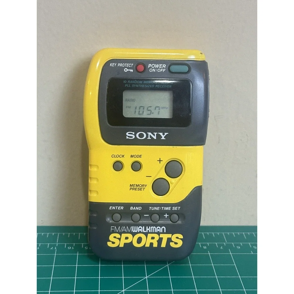 Sony Walkman Yellow Sports  Portable Stereo Clock Time‎ (missing Battery Cover)